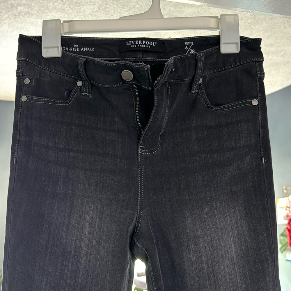Faded back jeans